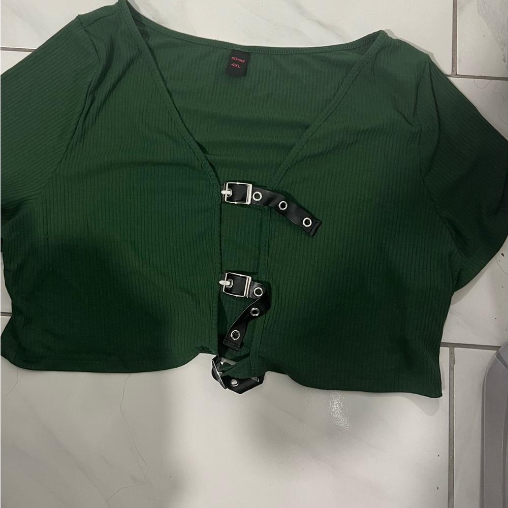 SHEIN Dark Green Buckle Crop Top